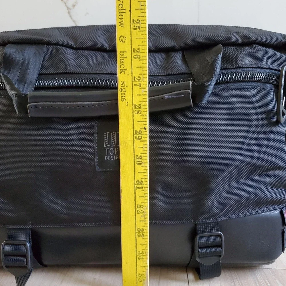 Topo Designs Black 17